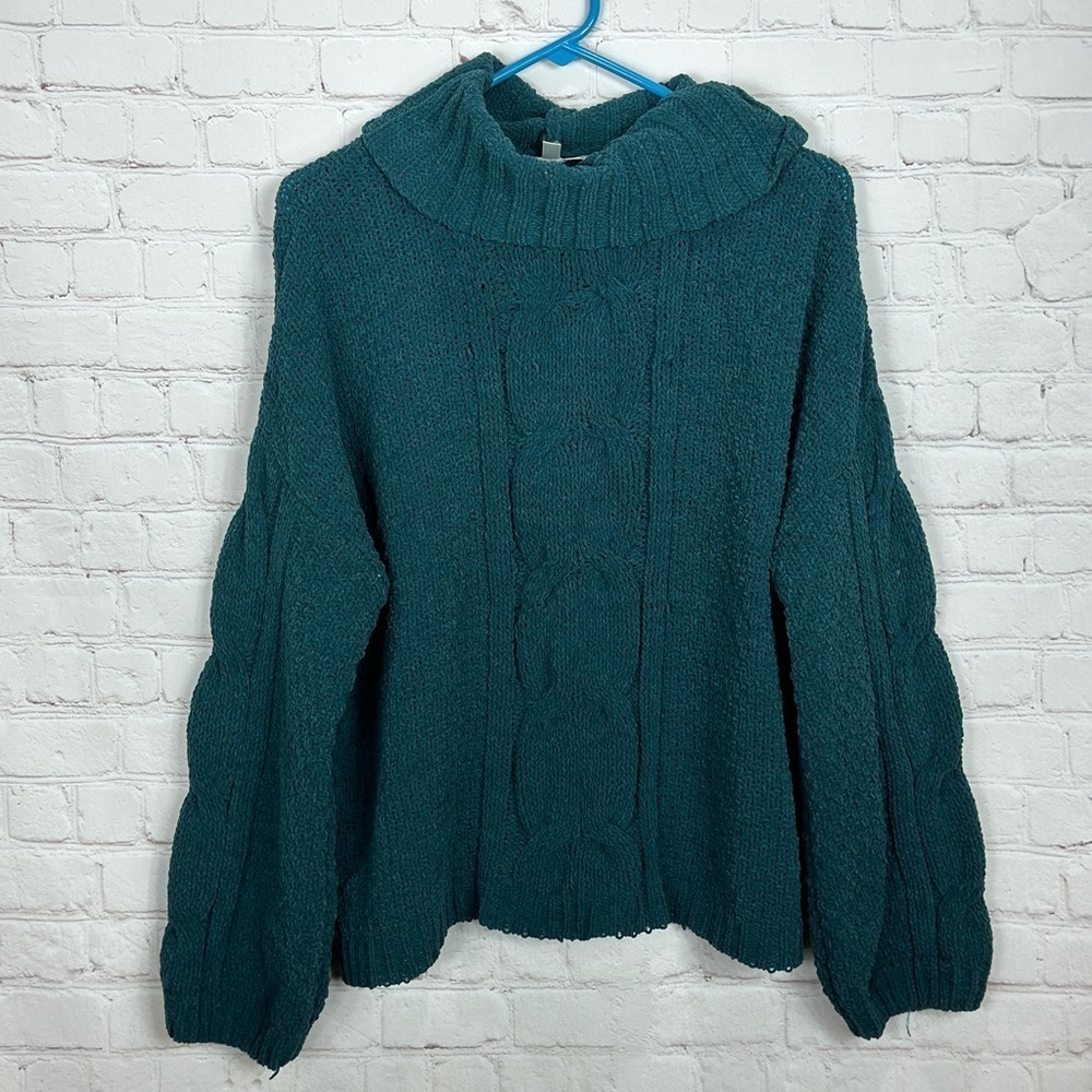 Seven7 Green Chunky Cable Knit Oversized relaxed fit Sweater Size M GUC